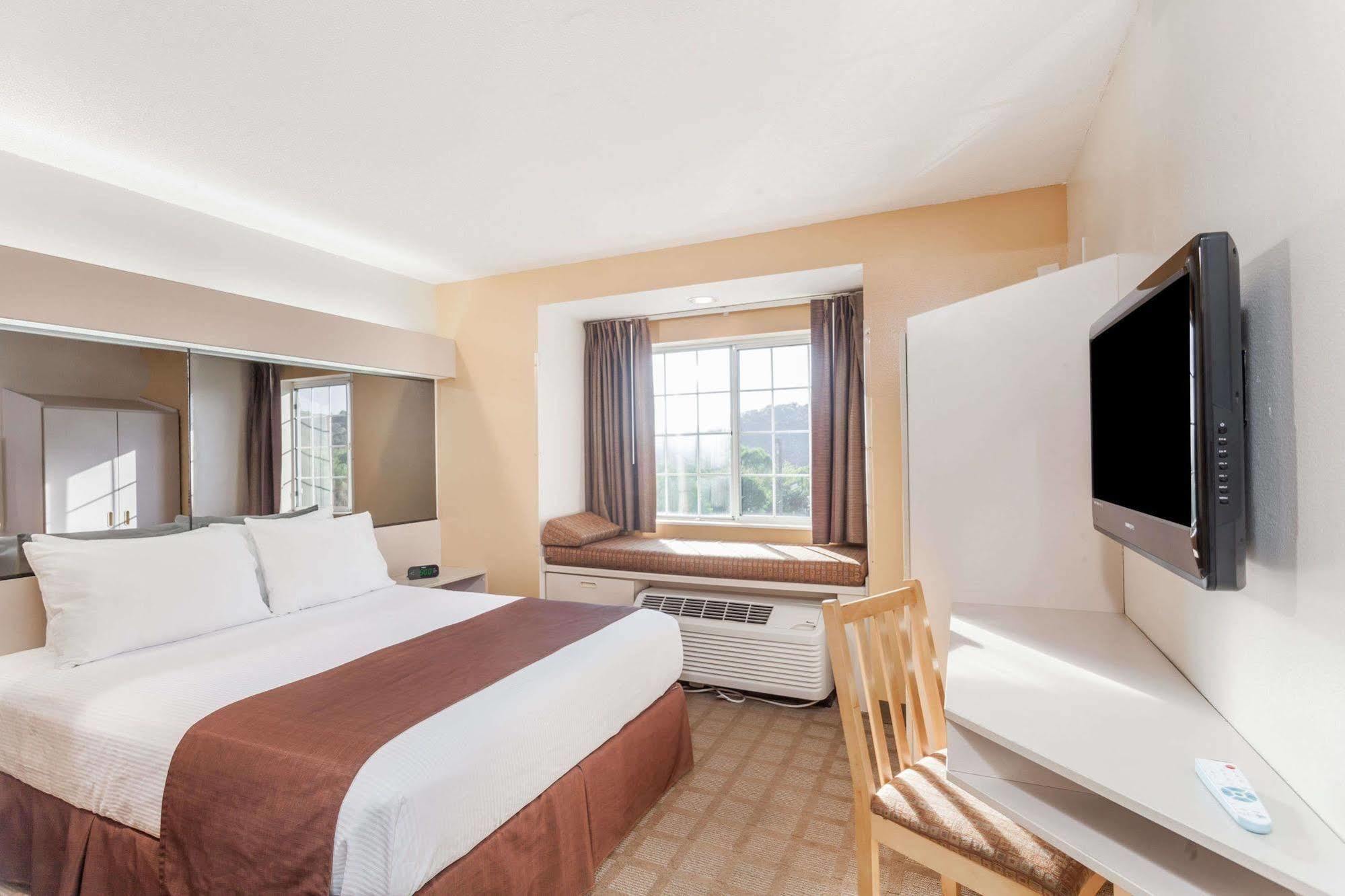 Microtel Inn & Suites By Wyndham ナッシュビル エクステリア 写真