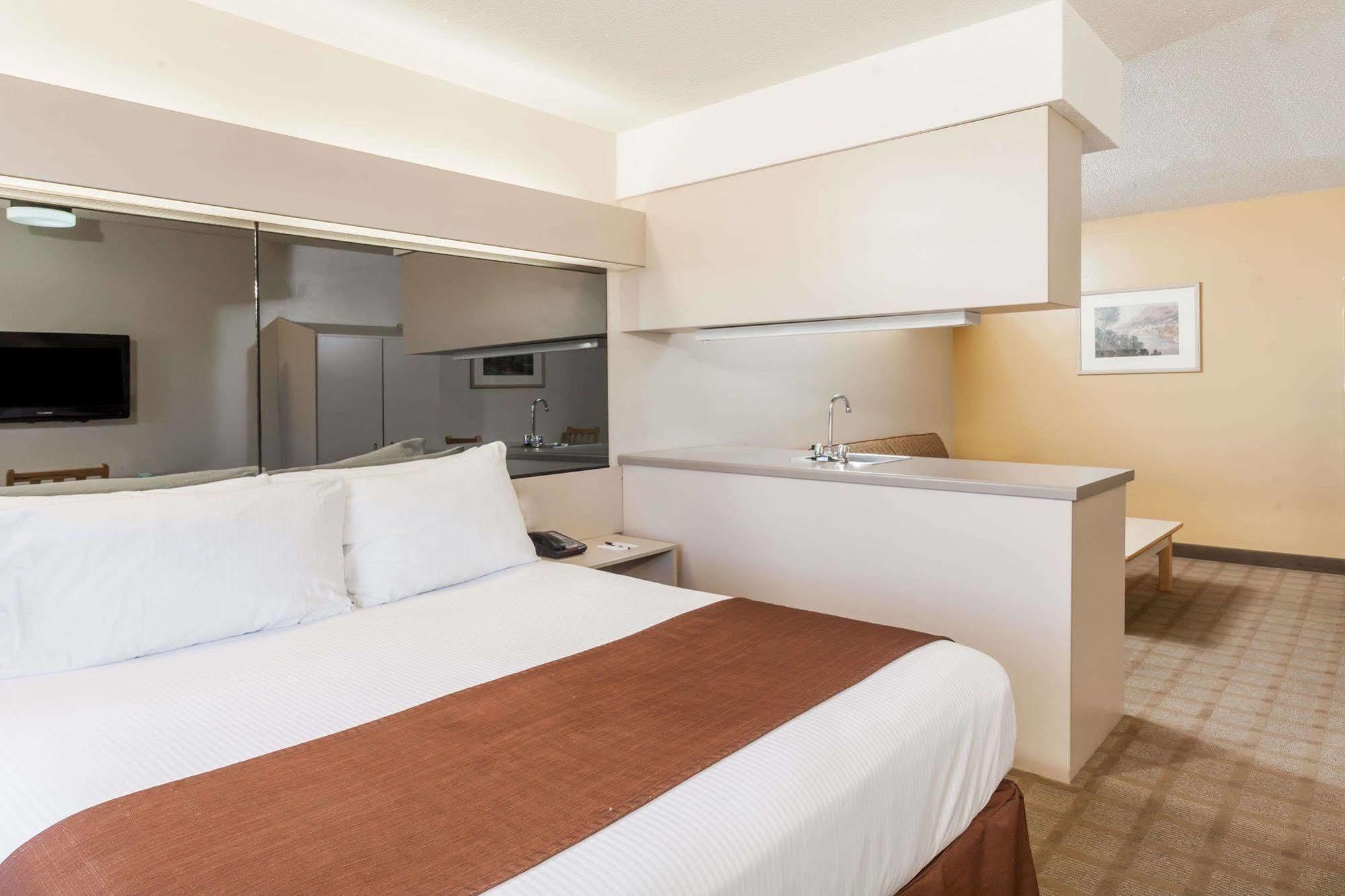 Microtel Inn & Suites By Wyndham ナッシュビル エクステリア 写真